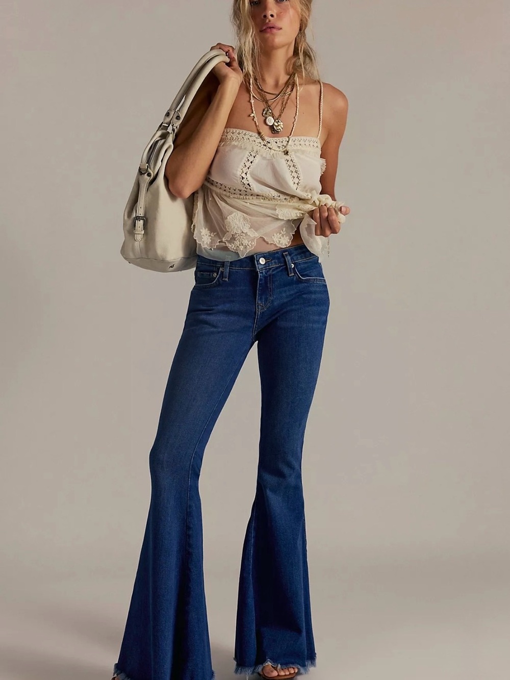 We The Free Emre Low Rise Flare Jean Bell Bottom NWT Women’s size 30 Daisy Blue
